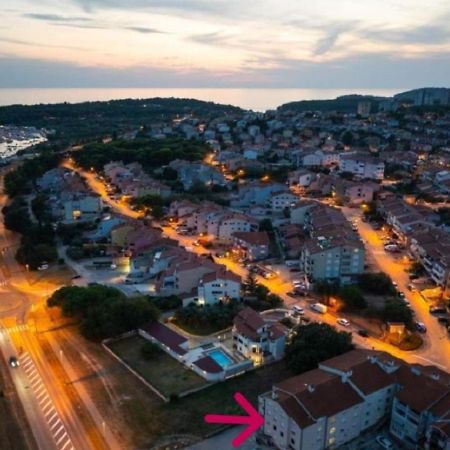 New Apartment Near Sea With 3 Bedrooms And 2 Bathrooms Pula Ngoại thất bức ảnh